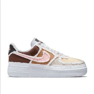 Nike Air Force 1  Low Reveal  (WOMANS)